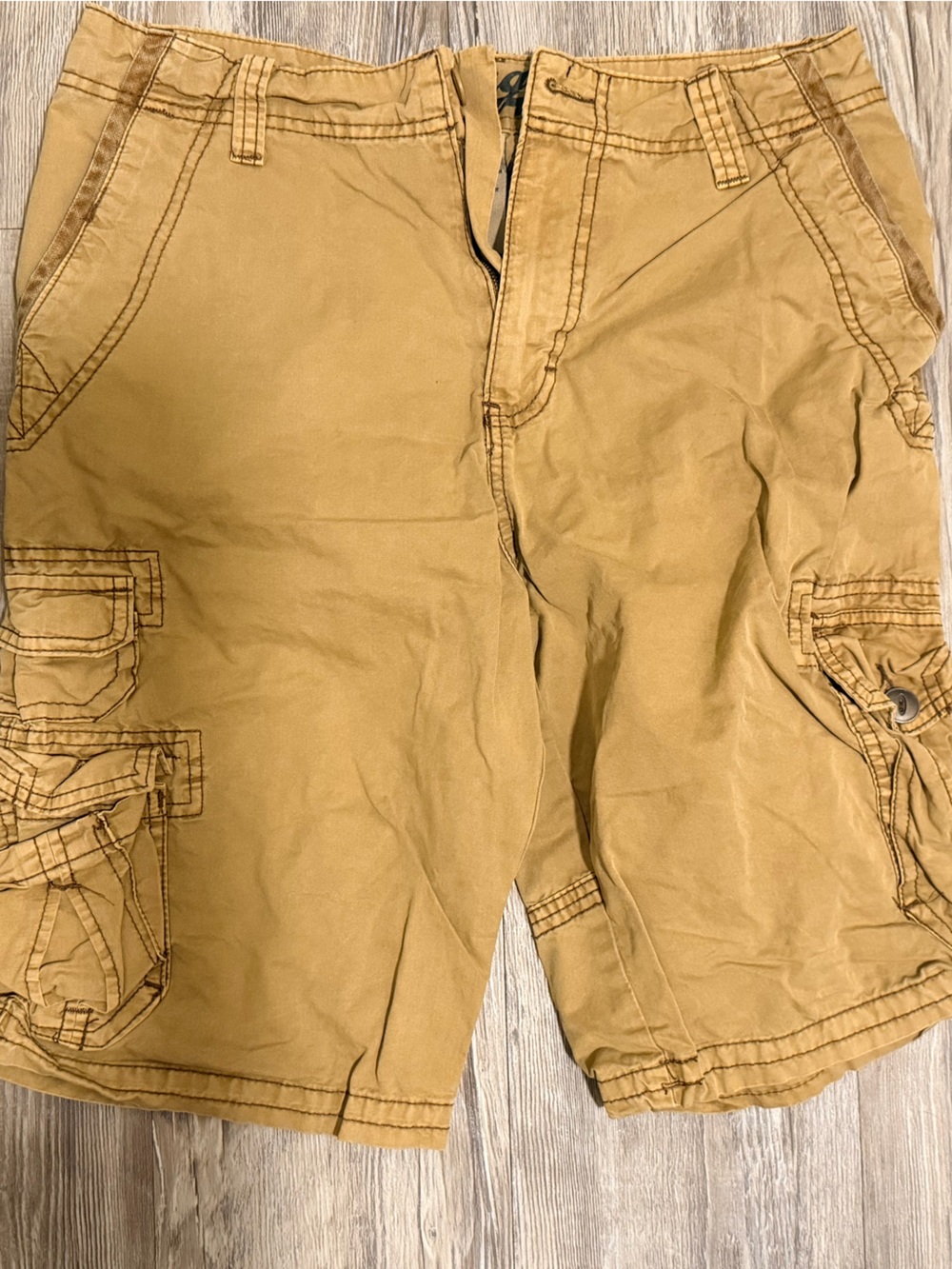 Plugg Men's Cargo Shorts Tan